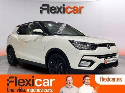 Blanco Usado 2019 Ssangyong (KGM) Tivoli Limited SUV | 13.790 € (Un poco caro)