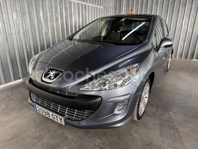 Usado Peugeot 308 Premium 112 CV (82 kW) 2010 Gris / plata Berlina