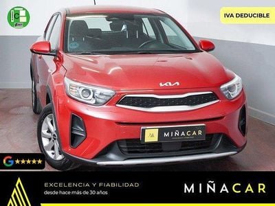 Rojo Usado 2022 Kia Stonic SUV | 13.750 € (Precio justo)