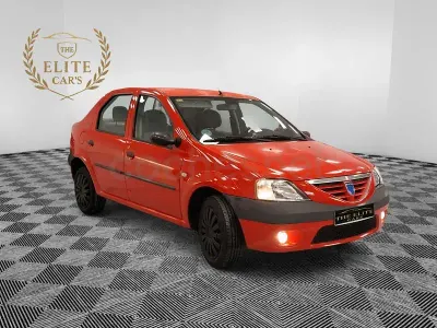 Usado Dacia Logan Ambiance 75 CV (55 kW) 2007 Rojo Berlina
