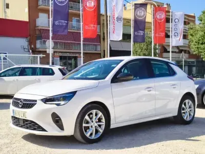 Usado Opel Corsa 100 CV (73 kW) 2021 Blanco Utilitario