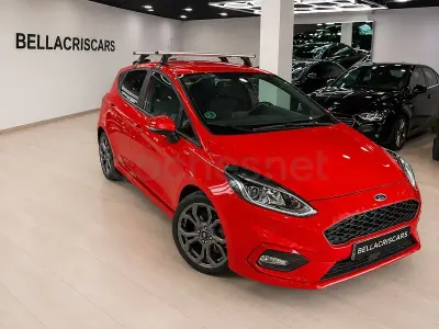 Usado Ford Fiesta ST-Line 140 CV (102 kW) 2018 Rojo Utilitario