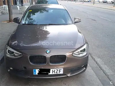 Usado BMW 114 Comfort Edition 102 CV (75 kW) 2014 Marrón Utilitario