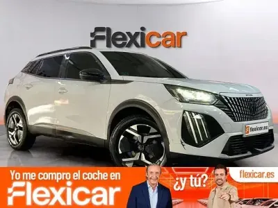 Usado Peugeot 2008 Allure 100 CV (73 kW) 2024 Blanco SUV