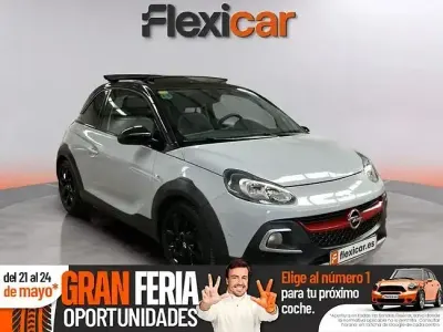 Usado Opel Adam Rocks 100 CV (73 kW) 2018 Gris Utilitario