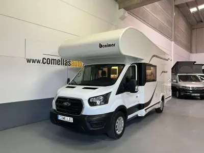 Usado Ford Transit Trend 159 CV (116 kW) 2021 Blanco Van