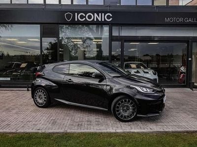 Negro Usado 2025 Toyota Yaris Utilitario | 54.900 €