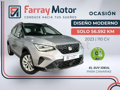 Usado Seat Arona Style 110 CV (80 kW) 2023 Gris / plata SUV