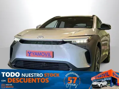 Używany Toyota bZ4X Style 150 kW (204 KM) 2025 Szary SUV