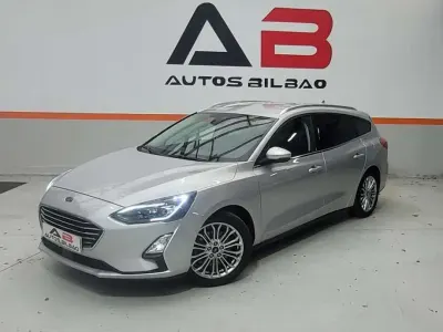 Usado Ford Focus Titanium 120 CV (88 kW) 2020 Plateado Utilitario