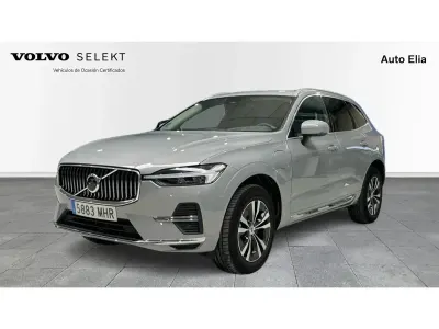 Używany Volvo XC60 Core 351 KM (258 kW) 2023 Szary SUV