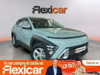 Usado Hyundai Kona 120 CV (88 kW) 2024 Gris SUV
