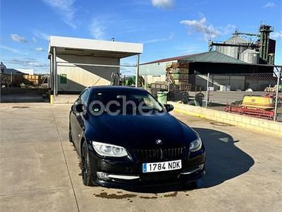 Usado BMW 320 170 CV (125 kW) 2010 Negro Coupe