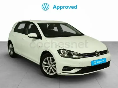 Usado VW Golf VIII Edition 130 CV (95 kW) 2020 Blanco Berlina