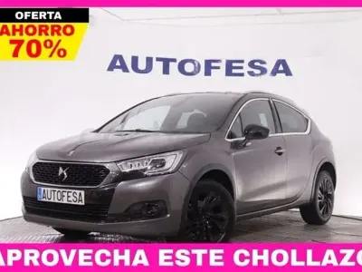Usado DS Automobiles DS4 Crossback Style 120 CV (88 kW) 2017 Gris / plata SUV