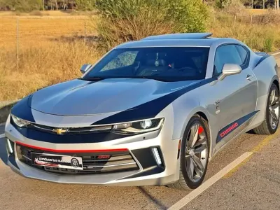 Usado Chevrolet Camaro 2017 Gris Coupe