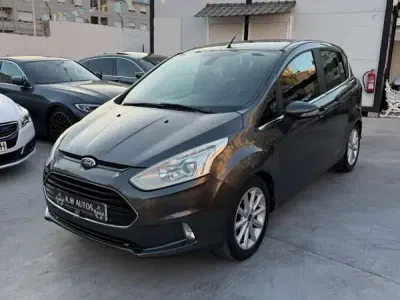 Usado Ford B-MAX Titanium 95 CV (69 kW) 2015 Gris Monovolumen