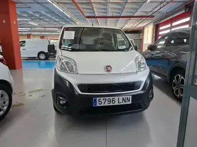 Usado Fiat Fiorino 95 CV (69 kW) 2021 Blanco Monovolumen