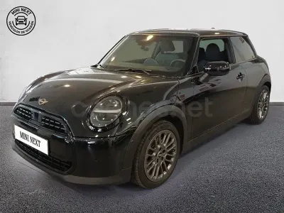 Usado Mini Cooper 114 kW (156 CV) 2025 Negro Utilitario