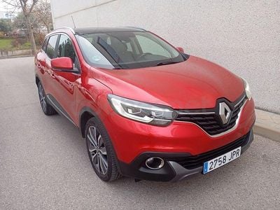 Usado Renault Kadjar Zen 130 CV (95 kW) 2016 Granate SUV
