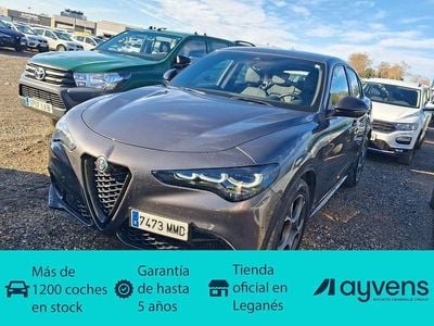 Usado Alfa Romeo Stelvio Sprint 160 CV (117 kW) 2023 Gris SUV
