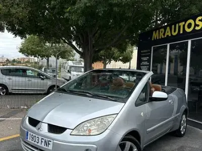 Usado Mitsubishi Colt Instyle 150 CV (110 kW) 2007 Marrón Descapotable