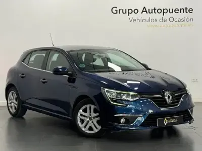 Usado Renault Mégane IV Business 95 CV (69 kW) 2019 Azul Berlina