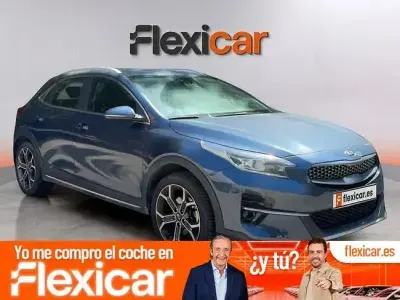 Usado Kia XCeed 140 CV (102 kW) 2020 Azul SUV