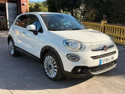 Käytetty Fiat 500X Connect 120 HP (88 kW) 2021 Valkoinen Katumaasturi