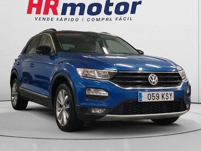 Usado VW T-Roc Advance 116 CV (85 kW) 2019 Gris SUV