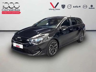 Begagnad Kia Ceed 100 HK (73 kW) 2025 Svart Halvkombi