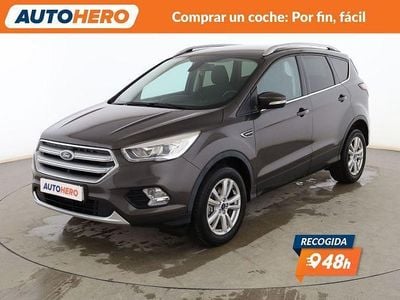 Usado Ford Kuga Trend 150 CV (110 kW) 2018 Gris SUV