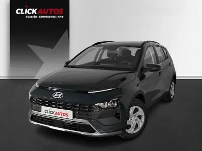Usado Hyundai Bayon 80 CV (58 kW) 2024 Gris SUV