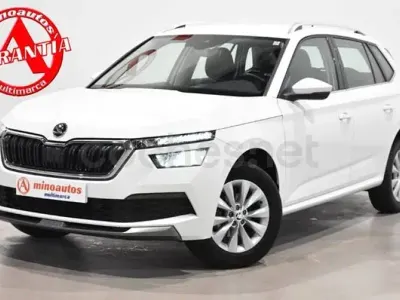 Usado Skoda Kamiq Ambition 110 CV (80 kW) 2021 Blanco SUV
