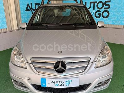 Mercedes B180