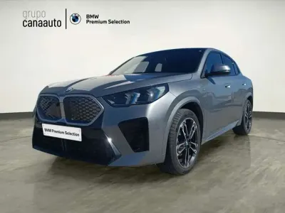 Usado BMW iX2 Comfort Edition 150 kW (204 CV) 2025 Gris SUV