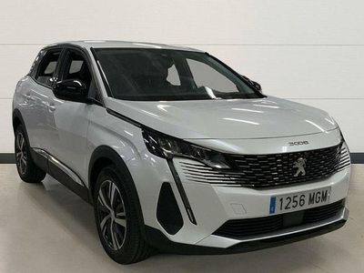 Usado Peugeot 3008 Allure 130 CV (95 kW) 2023 Blanco SUV