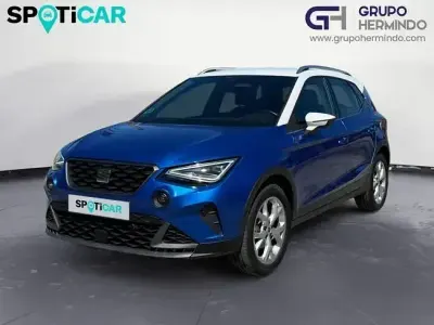 Usado Seat Arona FR 116 CV (85 kW) 2025 Azul SUV