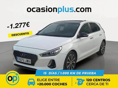 Begagnad Hyundai i30 Style 140 HK (102 kW) 2017 Vit