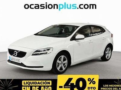 Blanco Usado 2017 Volvo V40 Momentum Utilitario | 16.950 € (Un poco caro)