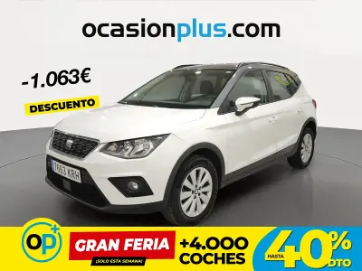 Usado Seat Arona Style 95 CV (69 kW) 2018 Blanco SUV