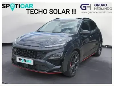 Usado Hyundai Kona 280 CV (205 kW) 2021 Gris SUV