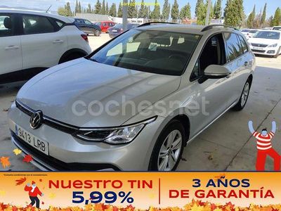 Gris / plata Usado 2021 VW Golf VIII Life Familiar | 15.650 € (Precio justo)