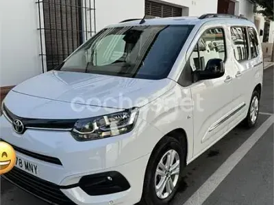 Usado Toyota Proace Verso Advance 131 CV (96 kW) 2024 Blanco Familiar
