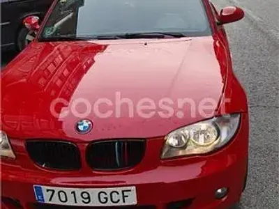 Usado BMW 118 143 CV (105 kW) 2008 Rojo Utilitario