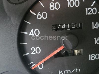 Usado Hyundai H-1 85 CV (62 kW) 1999 Azul Monovolumen