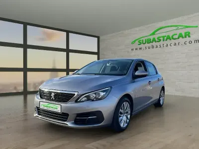 Usado Peugeot 308 Business-Line 130 CV (95 kW) 2020 Gris