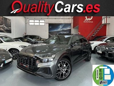 Usado Audi Q8 286 CV (210 kW) 2022 Gris / plata SUV
