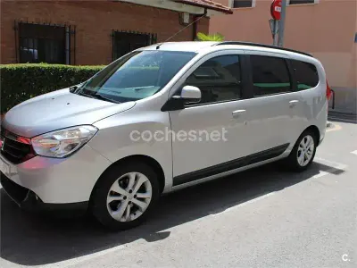 Usado Dacia Lodgy Lauréate 115 CV (84 kW) 2016 Blanco Monovolumen