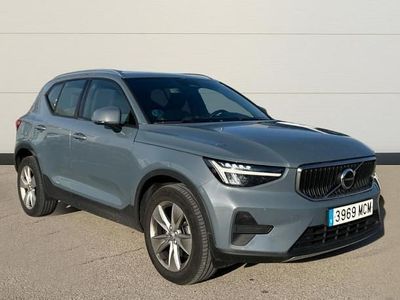 Usado Volvo XC40 Momentum 165 CV (121 kW) 2022 Gris SUV